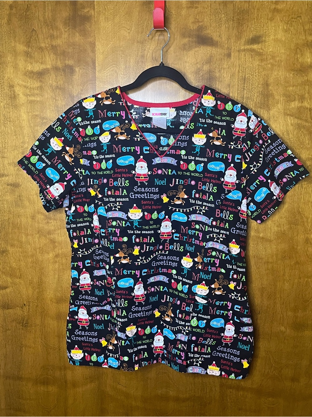Scrubstar Christmas Holiday Scrub Top Women’s Large